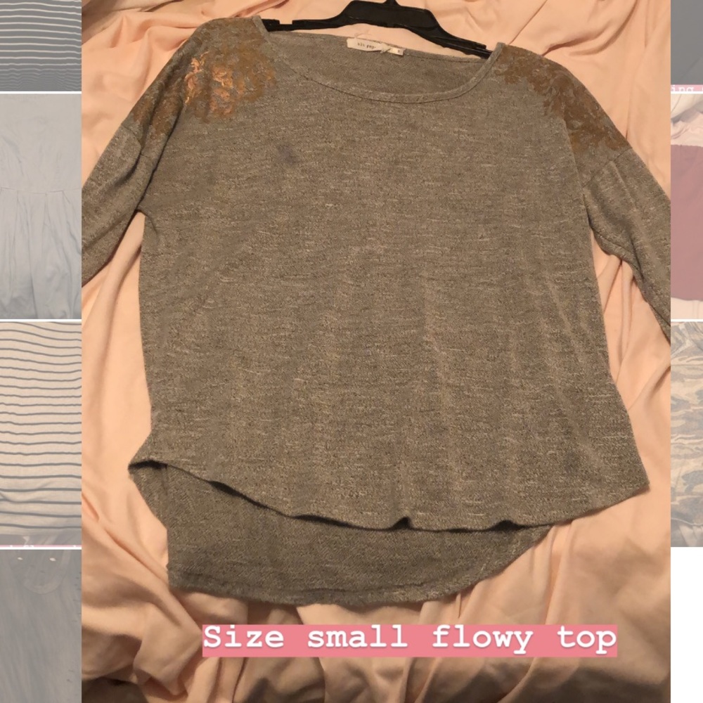 Flowy gray blouse